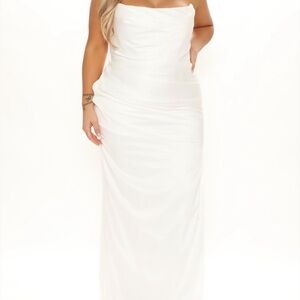 Elegant White wedding dress